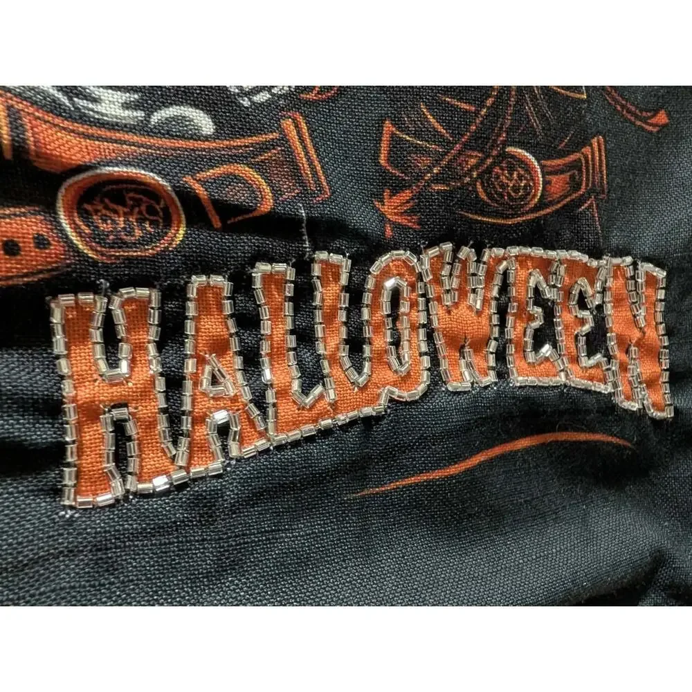 The Spooky Cottage 14” X 72” Western Skeleton “HOWDY HALLOWEEN “ Table Runner